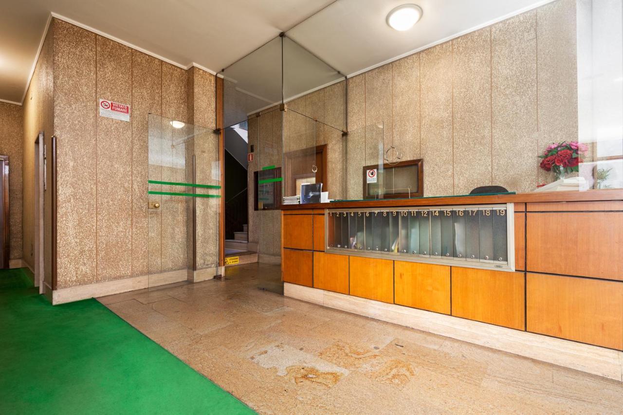 Fashion And Modern Home Fashion Area Milan Extérieur photo